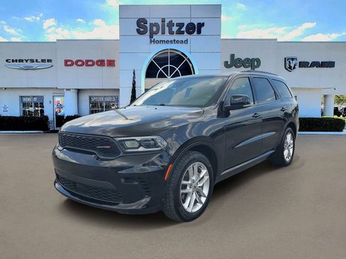 Used 2024 Dodge Durango GT RWD image 4