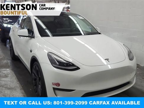 Used 2024 Tesla Model Y Performance AWD/4WD image 2
