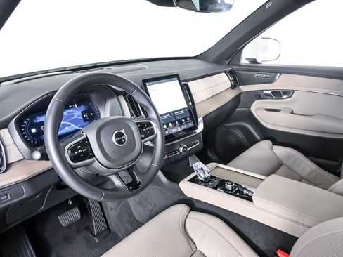 Certified 2026 Volvo XC90 B6 Ultra AWD/4WD image 4