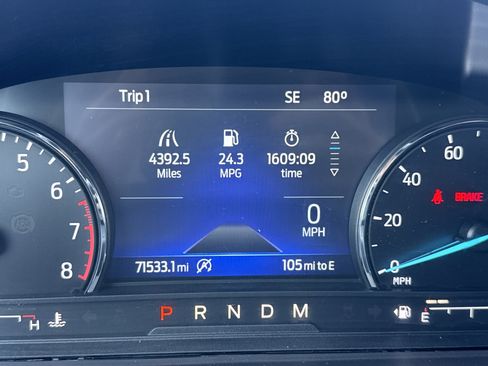 Used 2020 Ford Explorer XLT w/ Equipment Group 202A image 11