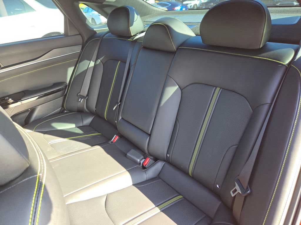 Used 2025 Kia K5 GT w/ GT1 Package FWD image 17