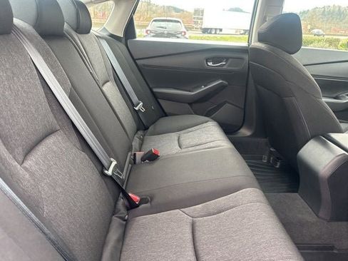 Used 2023 Honda Accord EX image 12