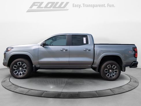 Used 2024 Chevrolet Colorado LT w/ LT Convenience Package III AWD/4WD image 5