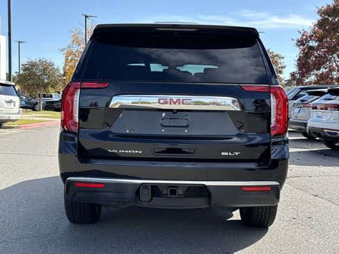 Used 2021 GMC Yukon SLT image 4