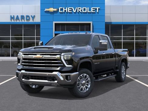 New 2026 Chevrolet Silverado 2500 LTZ w/ LTZ Plus Package AWD/4WD image 6