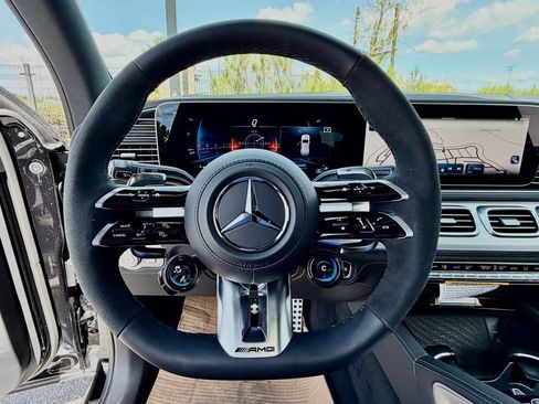 New 2026 Mercedes-Benz GLE 63 AMG S image 21