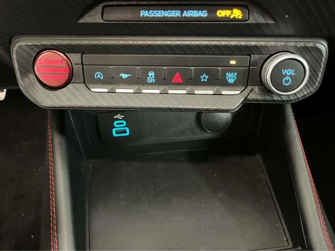 Used 2025 Ford Mustang GT Premium image 39