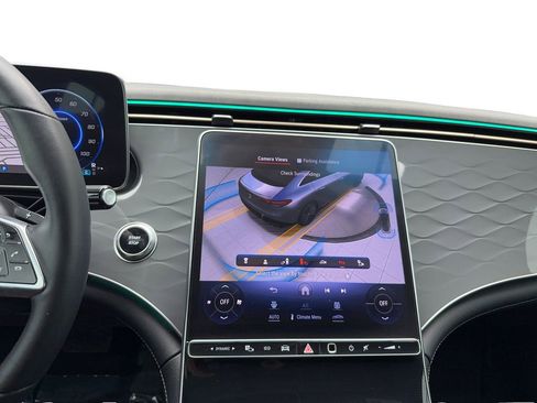 Used 2023 Mercedes-Benz EQE 500 4MATIC Sedan w/ Exclusive Trim Package image 28