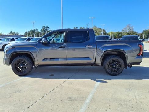 Used 2023 Toyota Tundra Platinum image 8