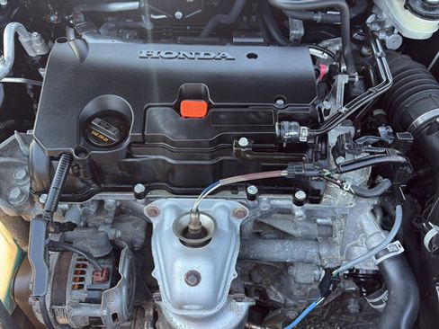 Used 2024 Honda Civic Sport image 30