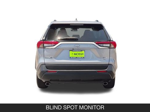 Used 2024 Toyota RAV4 XLE AWD/4WD image 8