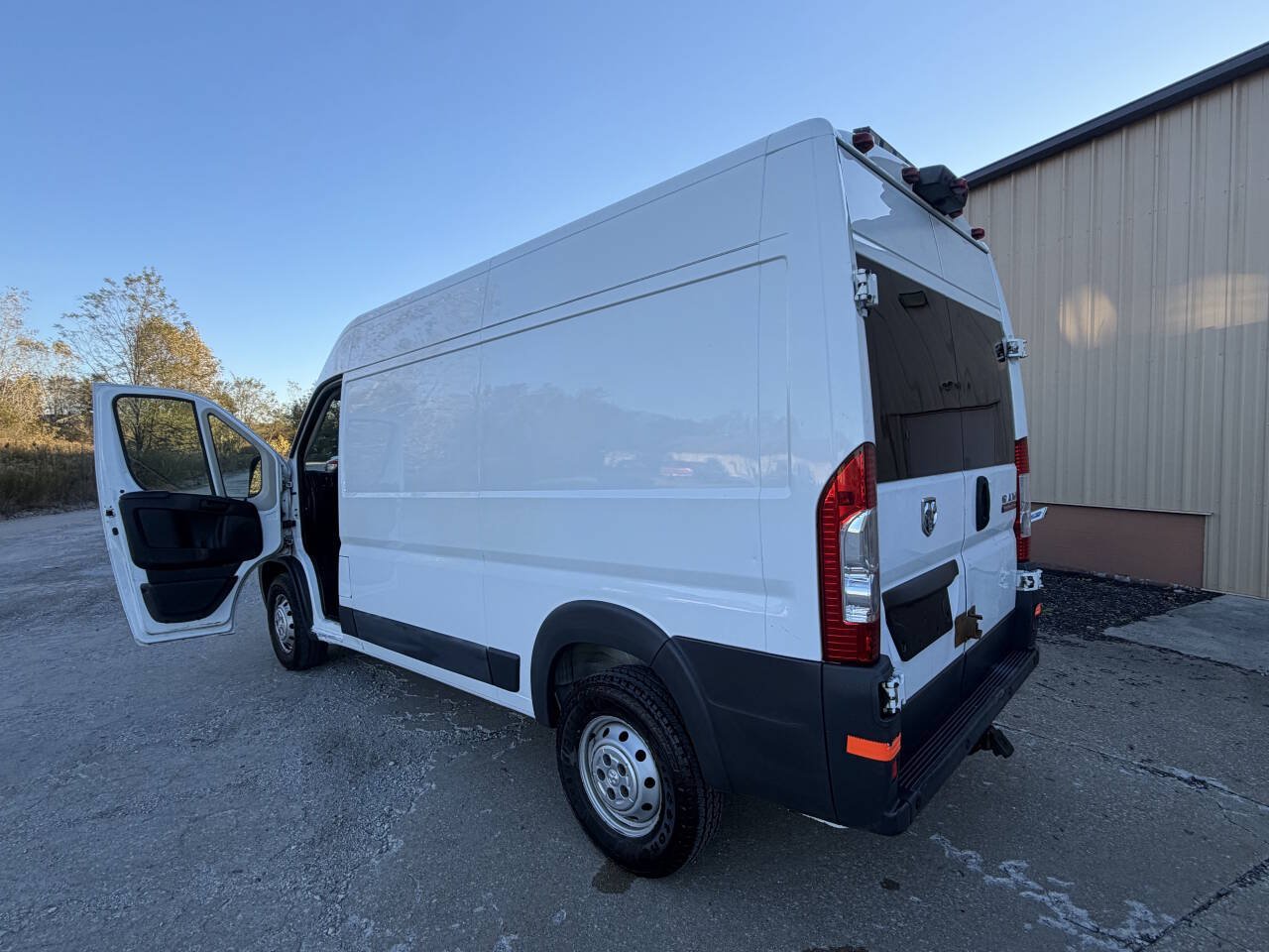 Used 2016 RAM ProMaster 1500 w/ Mopar Trailer Tow Group FWD image 20