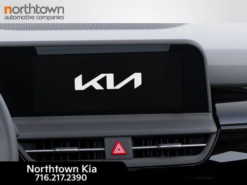 New 2025 Kia Seltos S image 21