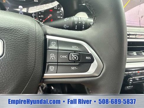 Used 2024 Jeep Compass Limited AWD/4WD image 29