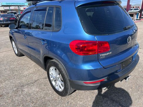 Used 2017 Volkswagen Tiguan S image 6