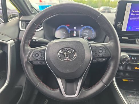 Used 2024 Toyota RAV4 XSE w/ Weather Package AWD/4WD image 15