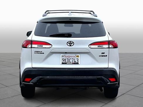 Certified 2024 Toyota Corolla Cross SE image 4