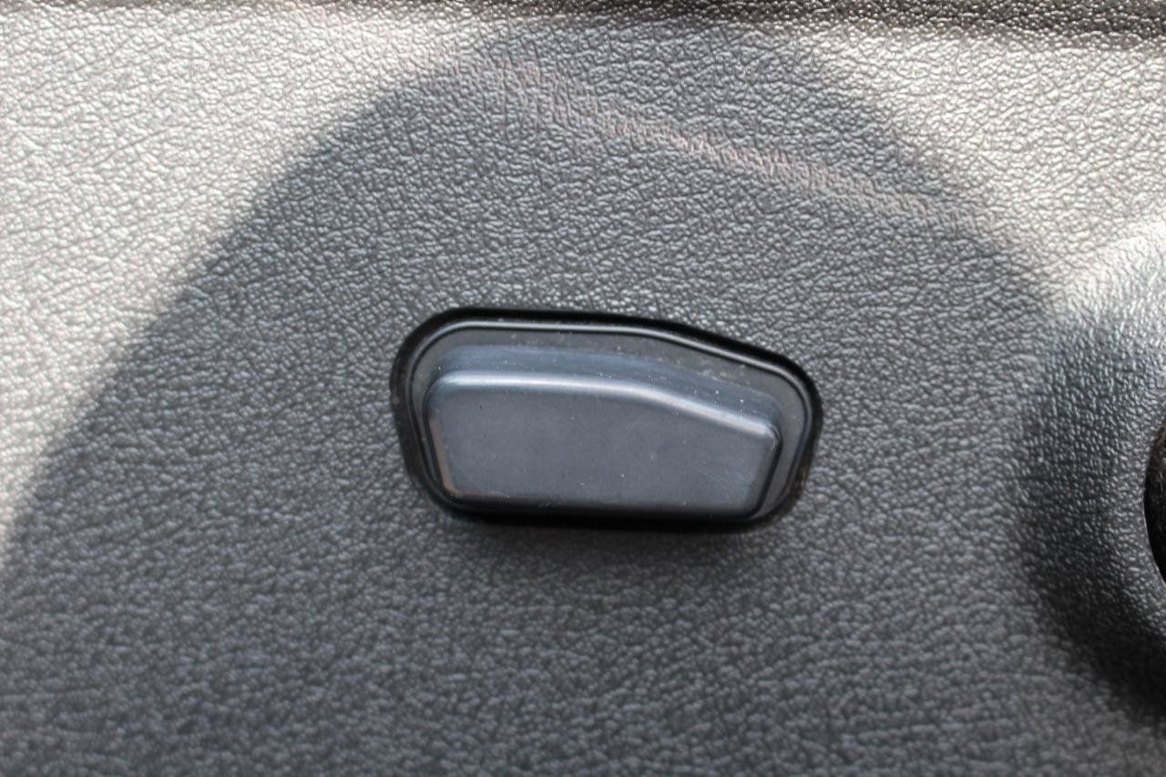 Used 2016 Dodge Journey Crossroad AWD/4WD image 14