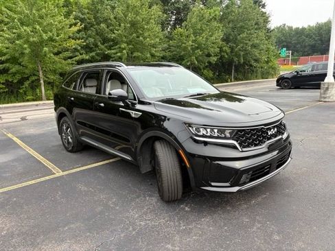 Used 2022 Kia Sorento EX FWD image 4