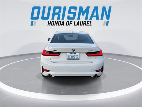 Used 2021 BMW 330i xDrive Sedan w/ Convenience Package image 7