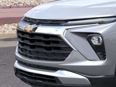 New 2026 Chevrolet TrailBlazer LT w/ Driver Confidence Package image 17