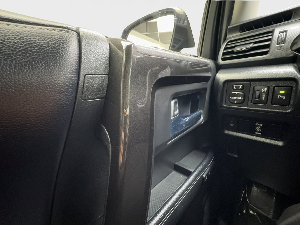 Used 2019 Toyota 4Runner Limited AWD/4WD image 50