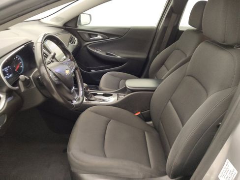 Used 2021 Chevrolet Malibu RS FWD image 17