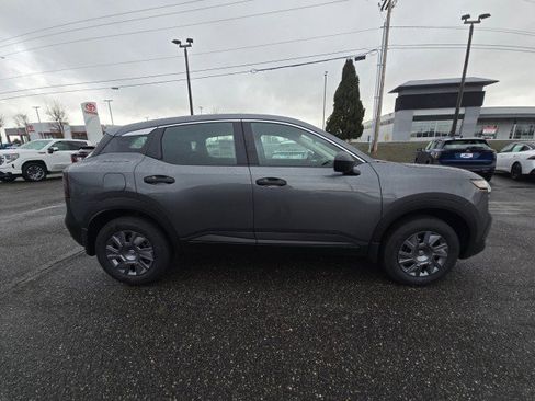 New 2026 Nissan Kicks S image 2