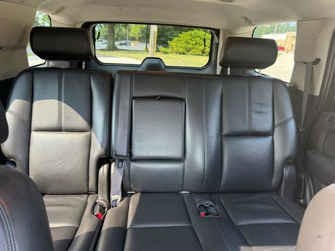 Used 2008 Chevrolet Tahoe LT w/ LT Preferred Equipment Group AWD/4WD image 16