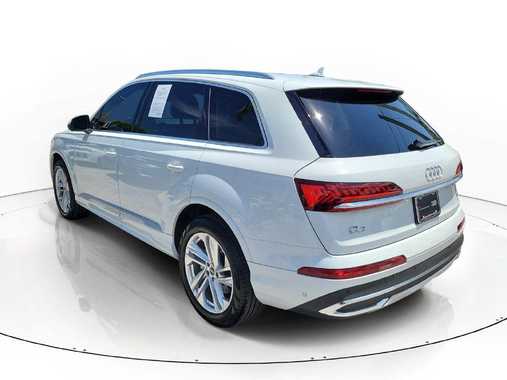 Certified 2023 Audi Q7 3.0T Premium w/ Convenience Package AWD/4WD image 3