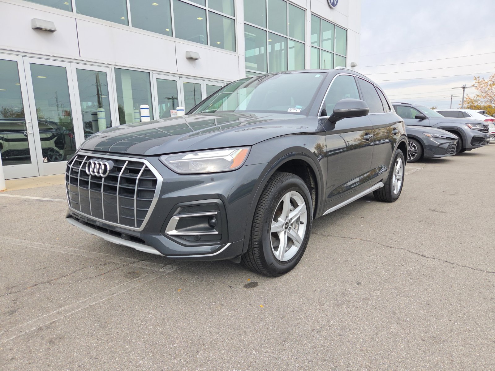 Used 2023 Audi Q5 2.0T Premium w/ Convenience Package AWD/4WD image 14