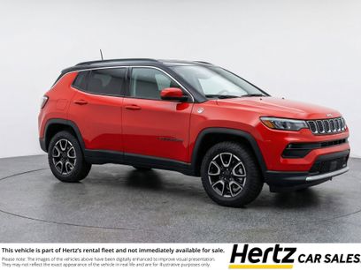 Used 2025 Jeep Compass Trailhawk