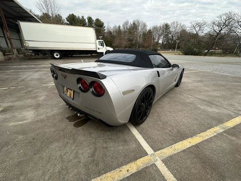 Used 2007 Chevrolet Corvette Convertible w/ Preferred Equipment Group image 6