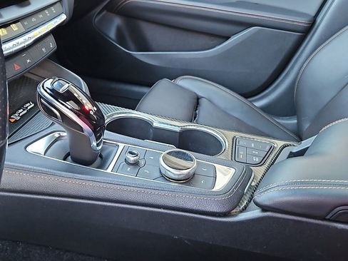 Used 2021 Cadillac CT4 V w/ Technology Package image 20