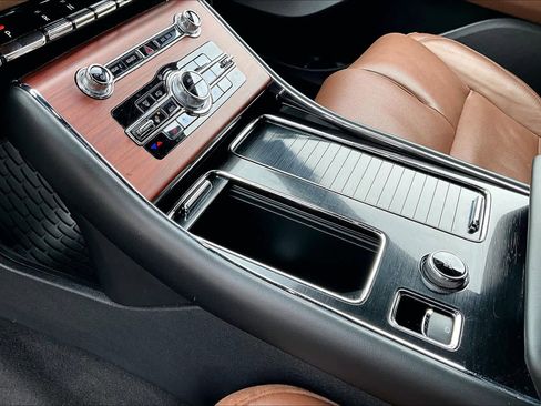 Used 2023 Lincoln Aviator Reserve w/ Equipment Group 201A image 15