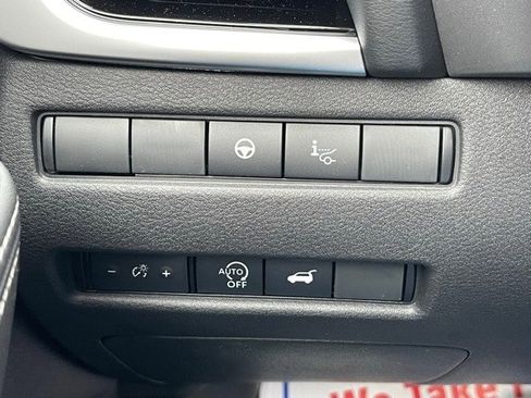 New 2025 Nissan Rogue SL w/ Tech Package image 31