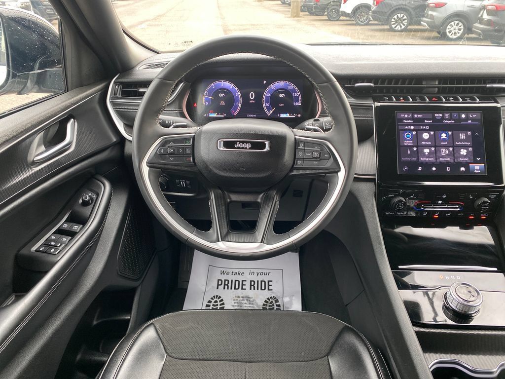 Used 2024 Jeep Grand Cherokee Altitude AWD/4WD image 22