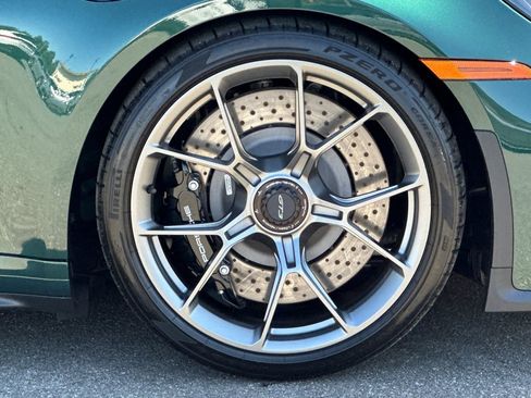 Used 2022 Porsche 911 GT3 image 41