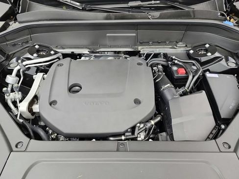 New 2026 Volvo XC90 B6 Plus w/ Protection Package Premier AWD/4WD image 41
