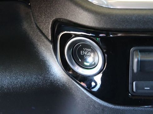 Used 2025 Chevrolet Silverado 1500 LT w/ LPO, Dark Essentials Package image 17