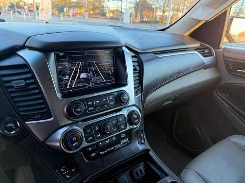 Used 2016 Chevrolet Tahoe LTZ AWD/4WD image 17