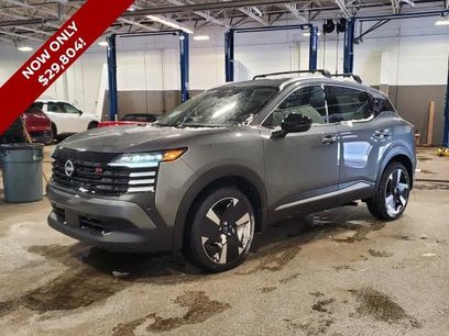 New 2026 Nissan Kicks SR w/ Cold Weather Package