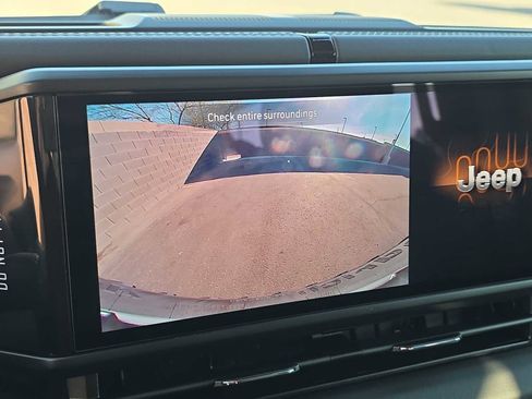 New 2026 Jeep Wrangler Rubicon w/ Technology Group image 24