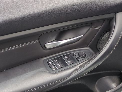Used 2016 BMW M3 RWD image 15