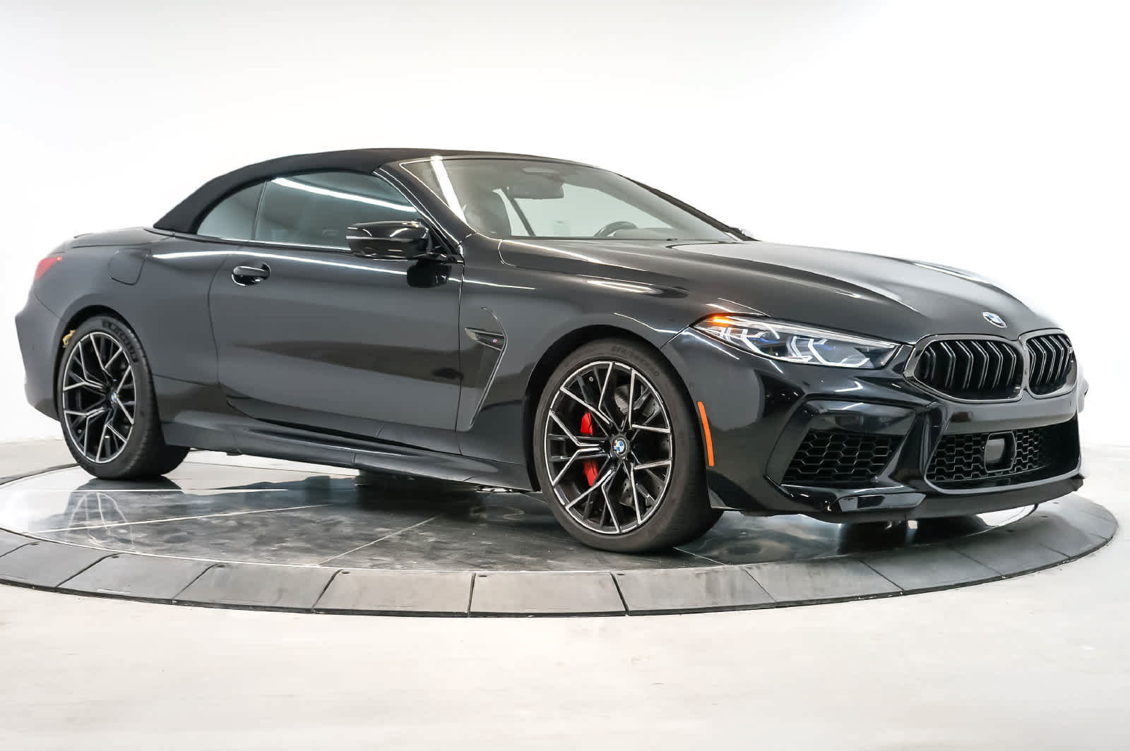 Used 2022 BMW M8 Competition AWD/4WD image 7