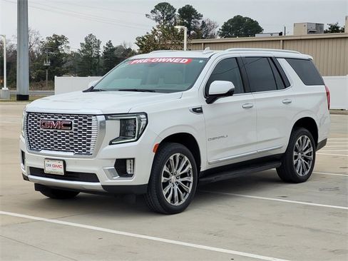 Used 2021 GMC Yukon Denali image 3