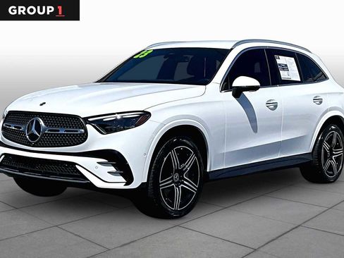 Used 2023 Mercedes-Benz GLC 300 image 1