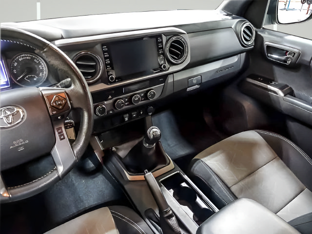 Used 2021 Toyota Tacoma TRD Sport AWD/4WD image 15