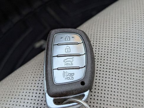 Used 2016 Hyundai Tucson Limited w/ Option Group 03 image 30