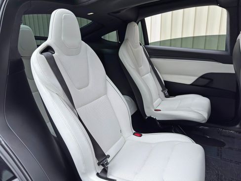 Used 2023 Tesla Model X Plaid AWD/4WD image 43